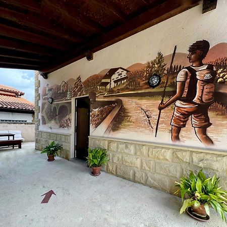 Albergue San Nicolas Larrasoana 외부 사진